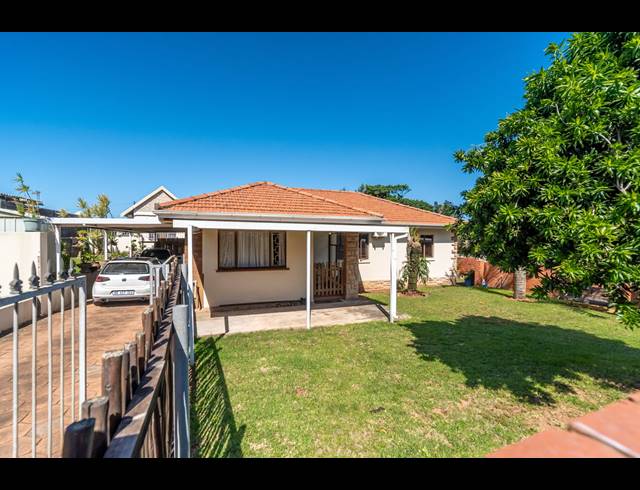 3 BEDROOM HOUSE FOR SALE IN BLUFF